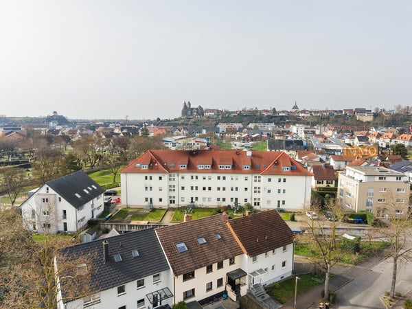 IMMORath.de - Bezugsfreie 4-Zimmer-Wohnung mit TG-Stellplatz 3