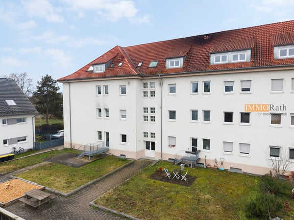 IMMORath.de - Bezugsfreie 4-Zimmer-Wohnung mit TG-Stellplatz 4