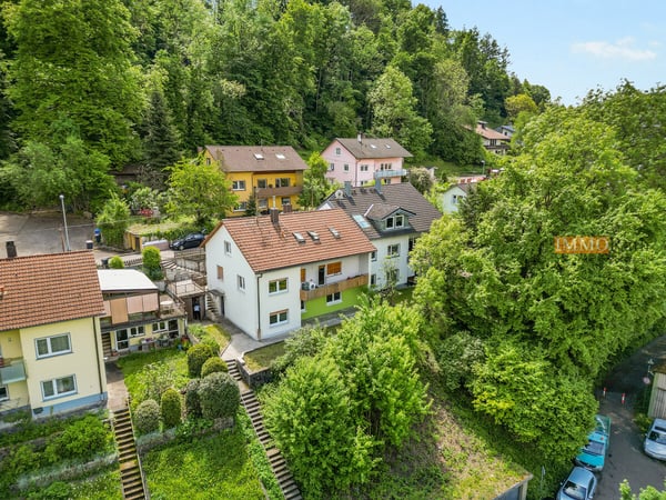 IMMORath.de - Attraktives Zweifamilienhaus mit Garten in Lörrach 1