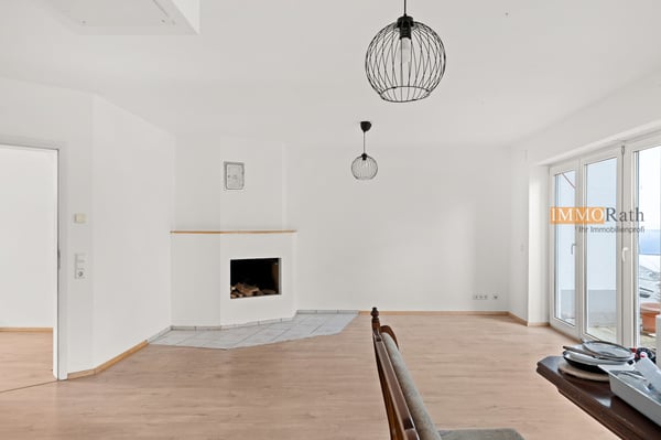 IMMORath.de - Großzügiges Einfamilienhaus mit Garten & Garage 9