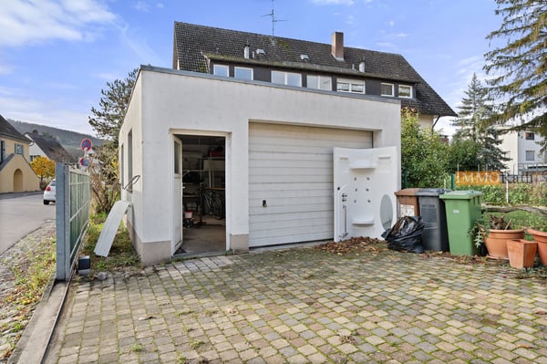 IMMORath.de - Großzügiges Einfamilienhaus mit Garten & Garage 13