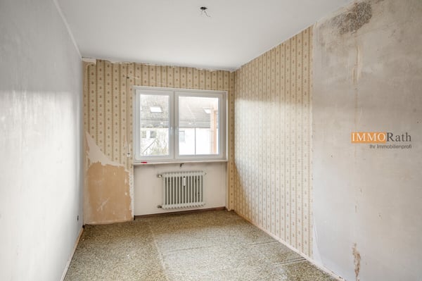 IMMORath.de - Großzügige 5,5 - Zimmerwohnung mit Balkon 8