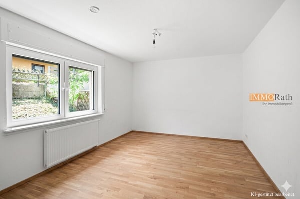 IMMORath.de - Helle 6-Zimmer Wohnung mit Balkon und Terrasse 13