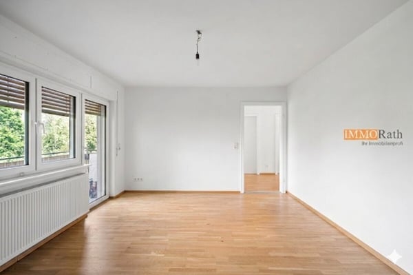 IMMORath.de - Helle 6-Zimmer Wohnung mit Balkon und Terrasse 4
