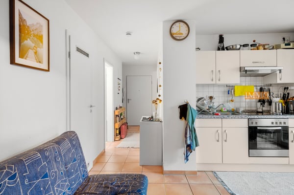 IMMORath.de - Gepflegte 2-Zimmer-Wohnung mit Balkon und Einbauküche in 4
