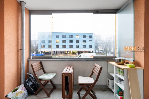 IMMORath.de - Gepflegte 2-Zimmer-Wohnung mit Balkon und Einbauküche in 7