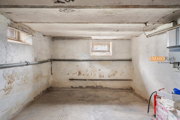 IMMORath.de - Mehrfamilienhaus mit viel Fläche zur Gestaltung 11