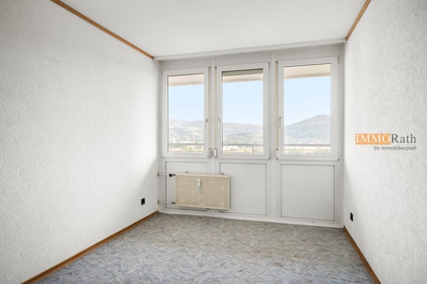 IMMORath.de - Zentrale 3-Zimmer-Wohnung mit großem Balkon 8