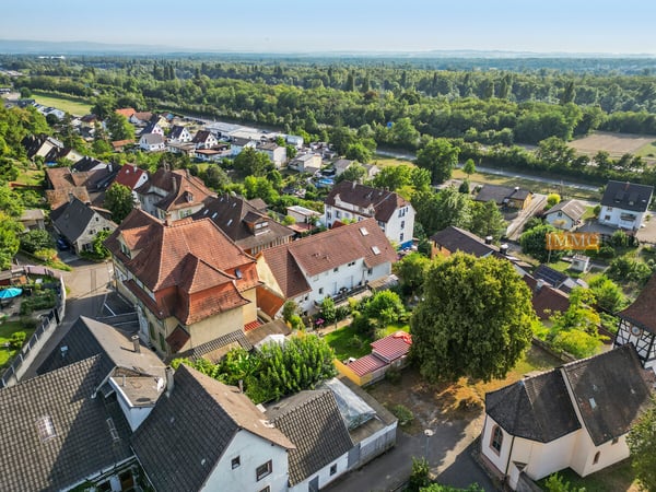 IMMORath.de - Schönes Reihenendhaus mit tollem Ausblick im Dreiländere 7