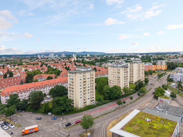 IMMORath.de - Helle 2-Zimmer-Wohnung mit Ausblick in Freiburg 10