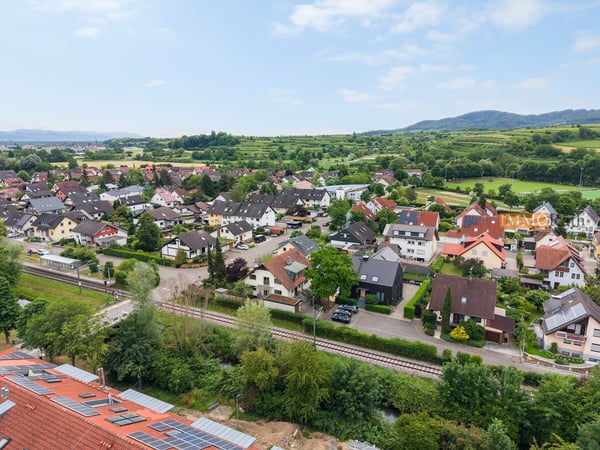 IMMORath.de - Doppelhaushälfte mit Einliegerwohnung und Garage 13