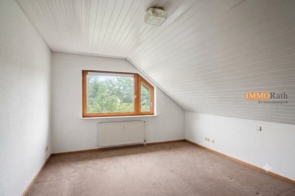IMMORath.de - Doppelhaushälfte mit Einliegerwohnung und Garage 7