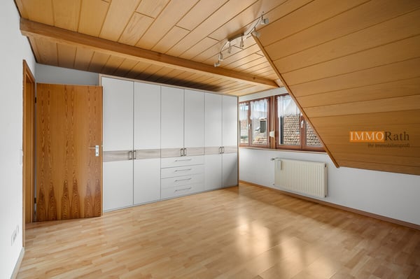 IMMORath.de - Großzügige 4,5 Zimmer-Wohnung in Egringen 2