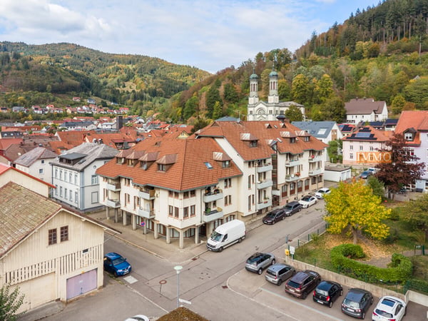 IMMORath.de - Helle 1-Zimmerwohnung im Dachgeschoss