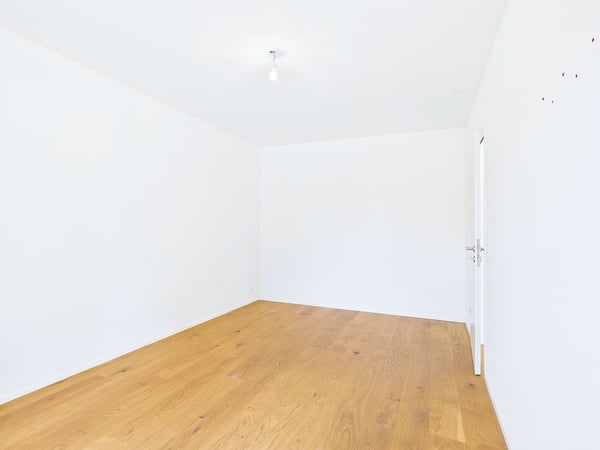 Exklusive Gartenwohnung mit über 100m² Garten inkl. 2 TG-Parkplätze und maximaler Ruhe 8