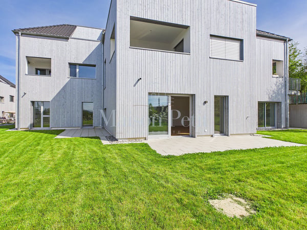 Den Tag im eigenen Garten beginnen, ihn am See ausklingen lassen  5.5 Zimmer-Gartenwohnung zum Bleiben. 1