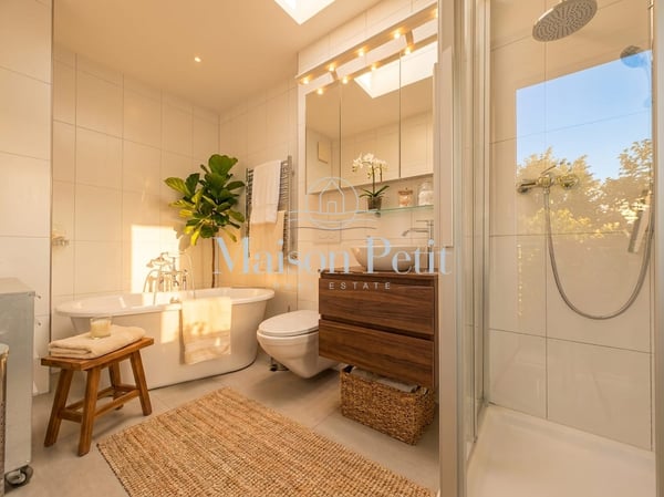 Sunsrise. Sunset. Seebach. Diese Attika ist für alle, die Ruhe suchen, zentral und chic wohnen wollen. 2