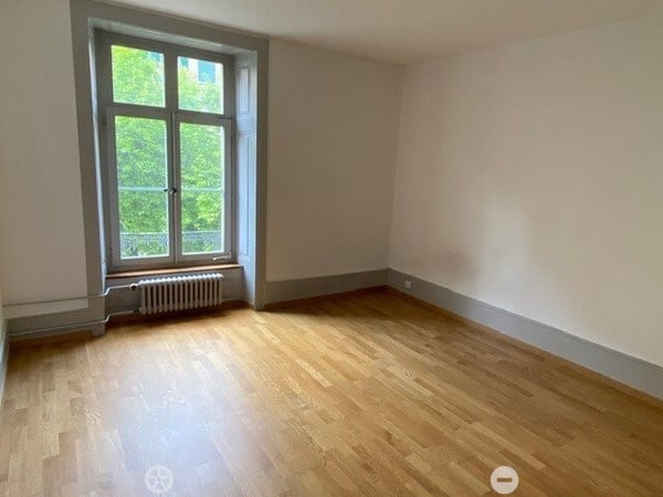 Schöne und aufgefrischte 5-Zimmerwohnung im 2.OG in Biel! 7