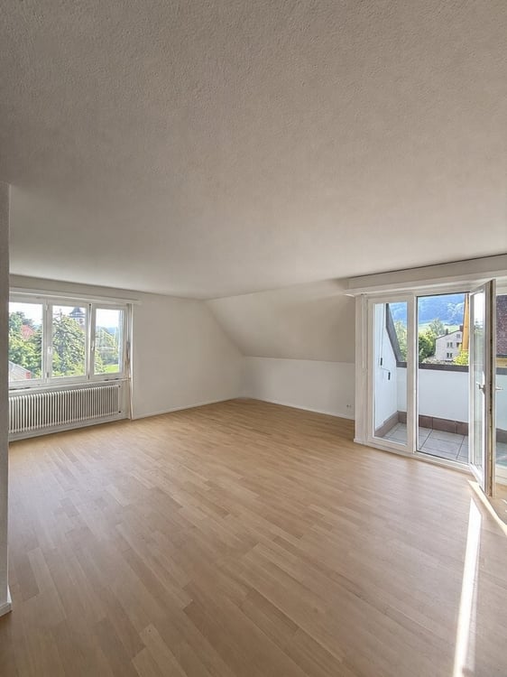 Helle und moderne 2.5 Zimmerwohnung in Belp 2