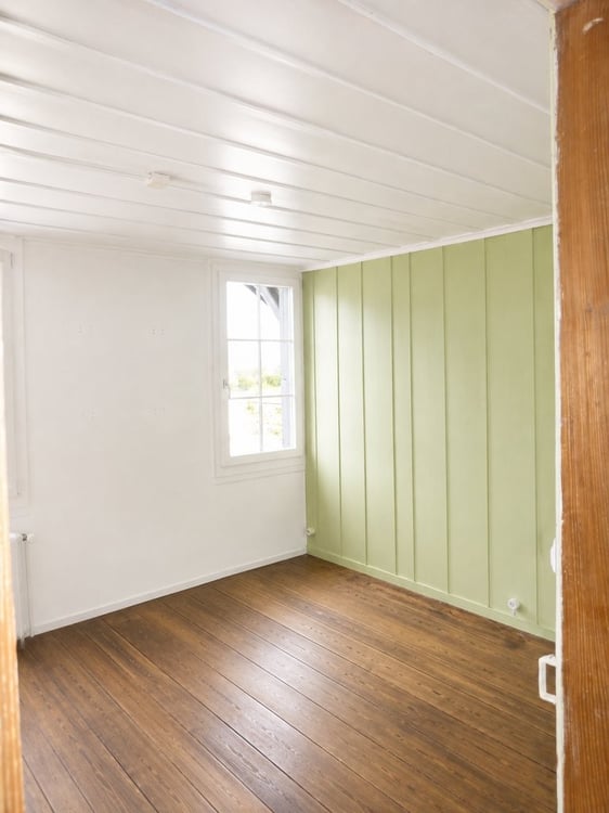 4.0-Zimmer-Dachwohnung mit Charme und eigenem Sitzplatz 5