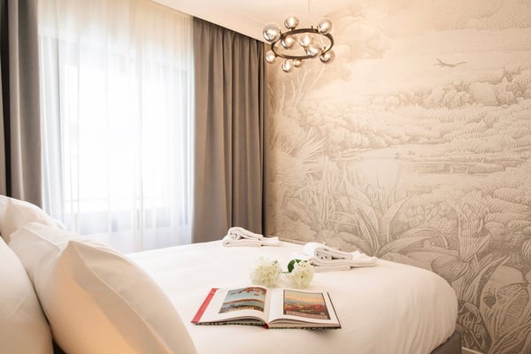 Flexible Rental from 1 Month -Furnished 2.5-Room Apartment with Balcony and Stunning Views in Lugano 6