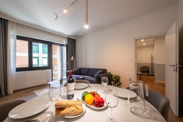 Flexible Rental from 1 Month — Furnished 2.5-Room Apartment with 2 Bathrooms and Balcony in Lugano 13