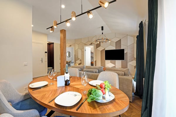 Flexible Rental from 1 Month — Furnished 2.5-Room Apartment in Central Lugano 22