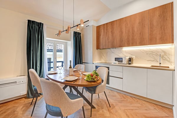 Flexible Rental from 1 Month — Furnished 2.5-Room Apartment in Central Lugano 19
