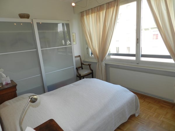 Appartement meublé, 2 chambres proche ONU 2