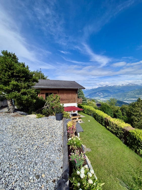 AVEN - Conthey Belle maison de 5½ pièces avec 2 pièces indépendantes 2