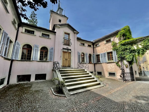 Château historique au coeur du Valais 4