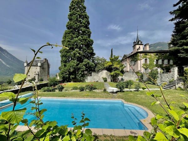 Château historique au coeur du Valais 2