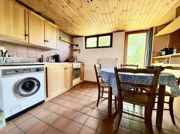 Charmante maison avec terrain à bâtir 6