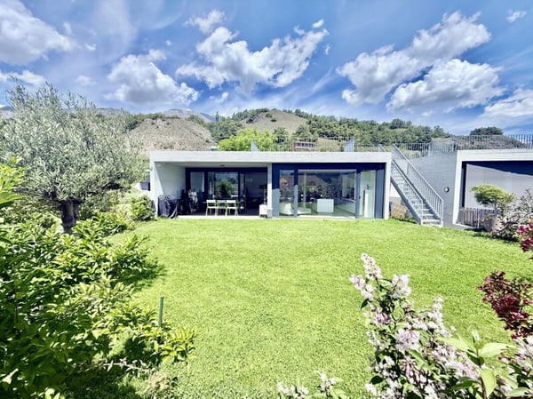 Villa moderne à vendre à Grimisuat 1