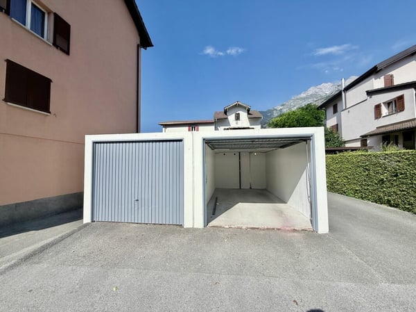 Splendide immeuble rénové avec cachet au coeur du vieux village de Vétroz 17
