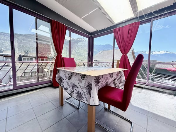 Bel appartement de 4½ pièces situé au dernier étage 1