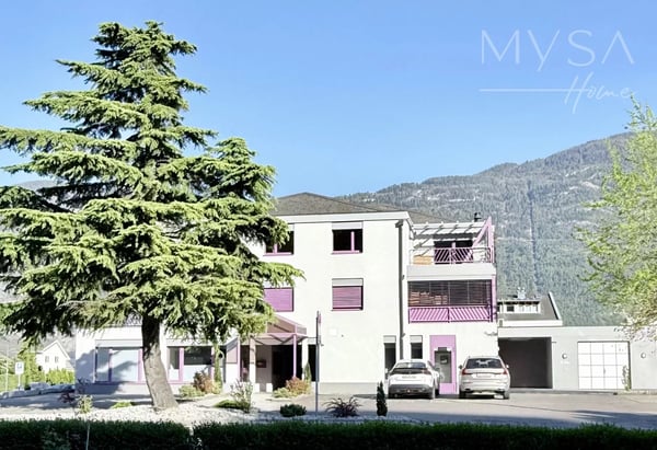 Bel appartement de 4½ pièces situé au dernier étage 10