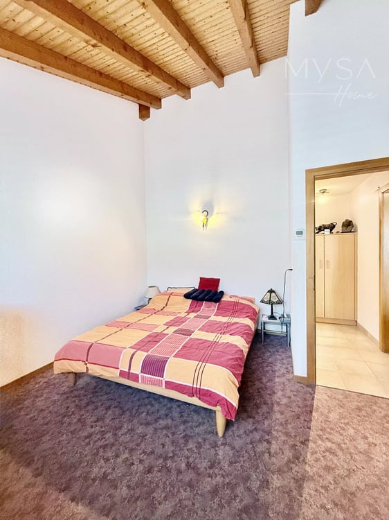 Bel appartement de 4½ pièces situé au dernier étage 7