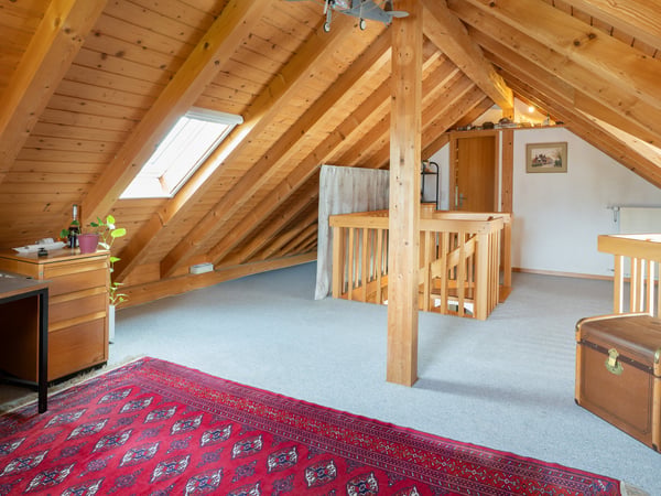 Charmante 2.5-Zimmer-Dachwohnung mit Weitblick 21