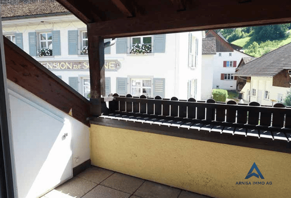 Charmante 4.5-Zimmer-Maisonettewohnung am Dorfplatz in Reigoldswil 8
