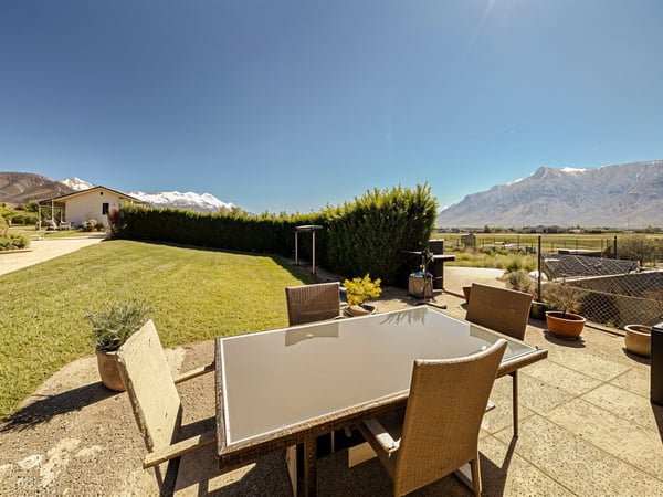 Maison de maître à Yvorne – Immeuble de rendement 8.5 pièces avec vue sur les montagnes 9