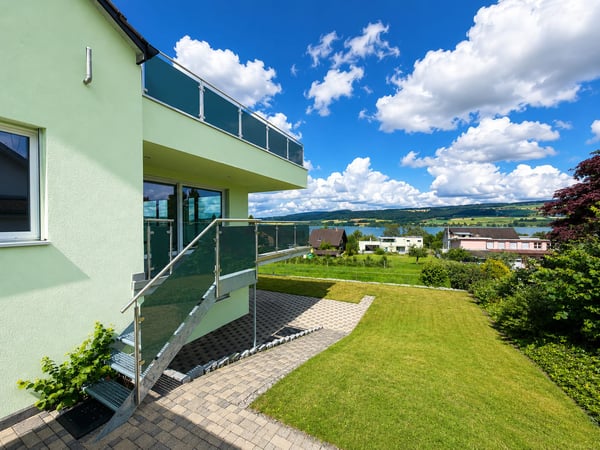 Exklusives Wohnen mit unverbaubarer Seesicht am Hallwilersee 6