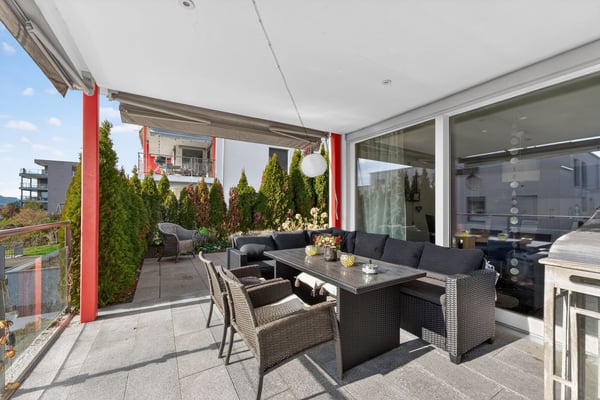 1.5-Zimmer-Gartenwohnung mit Balkon und grosszügigem Gartensitzplatz 12