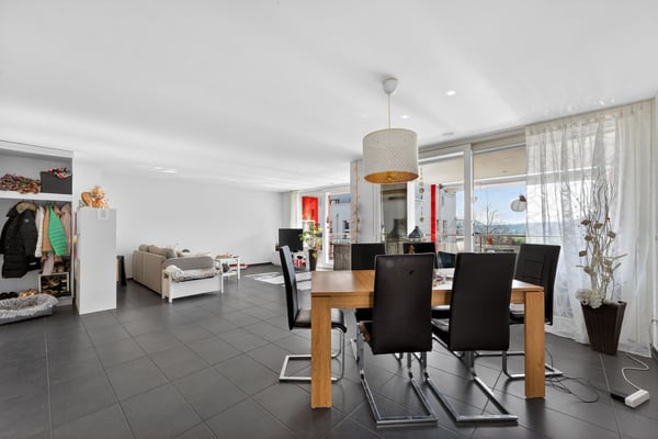 2.5-Zimmer-Gartenwohnung mit Balkon und grosszügigem Gartensitzplatz 6