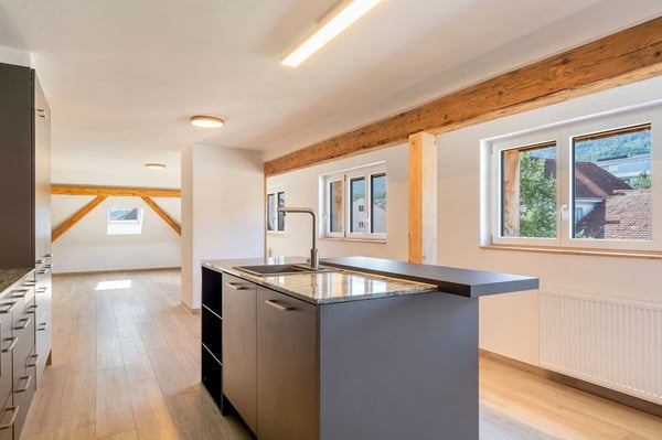 Duplex neuf et meublé —  5.5 pièces (3 chambres + mezzanine) — env. 128 m² + loggia — Courfaivre 1