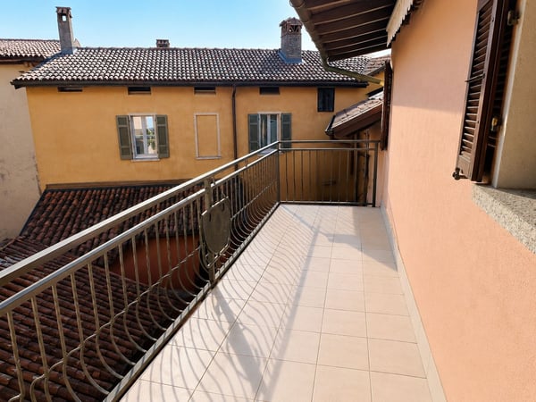 Comoda casa bifamiliare, due appartamenti di 4.5 locali 11