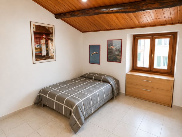Comoda casa bifamiliare, due appartamenti di 4.5 locali 8