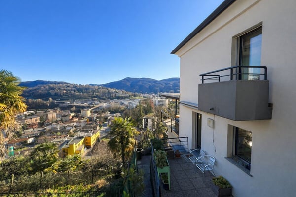 Casa unifamiliare nel verde, con vista e soleggiata 21