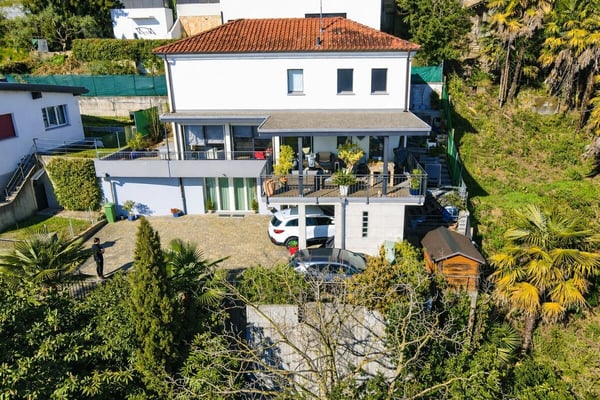 Casa unifamiliare nel verde, con vista e soleggiata 2