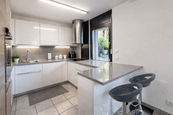 Casa unifamiliare nel verde, con vista e soleggiata 11